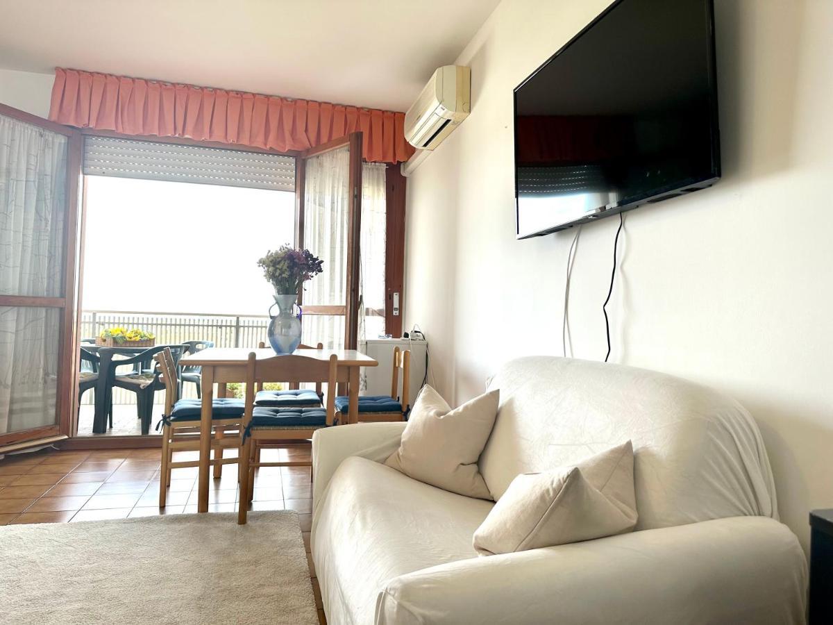 Marina Bay View Apartment Bevazzana Exterior photo
