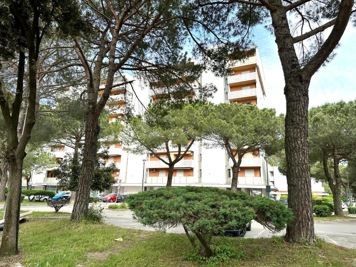 Marina Bay View Apartment Bevazzana Exterior photo